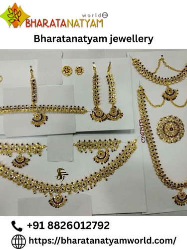 Elegant Bharatanatyam Jewellery for Classical Performances.jpg