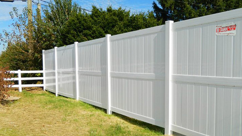 Wood Fence USA.jpg