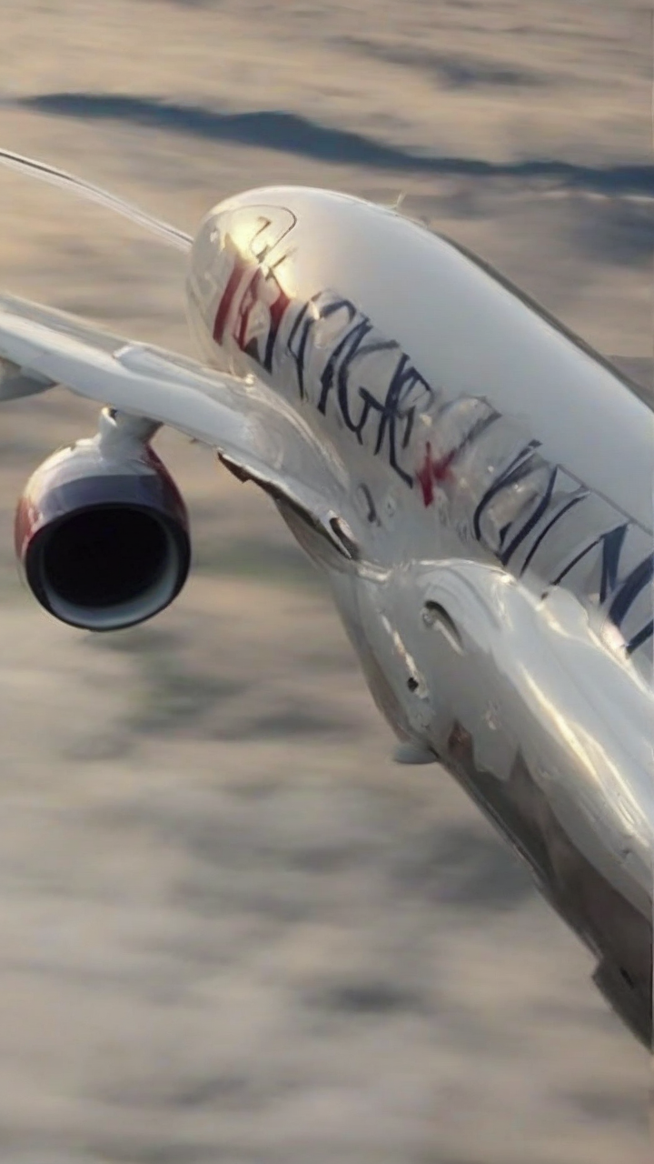 Baby on board US woman gives birth on cross-country flight