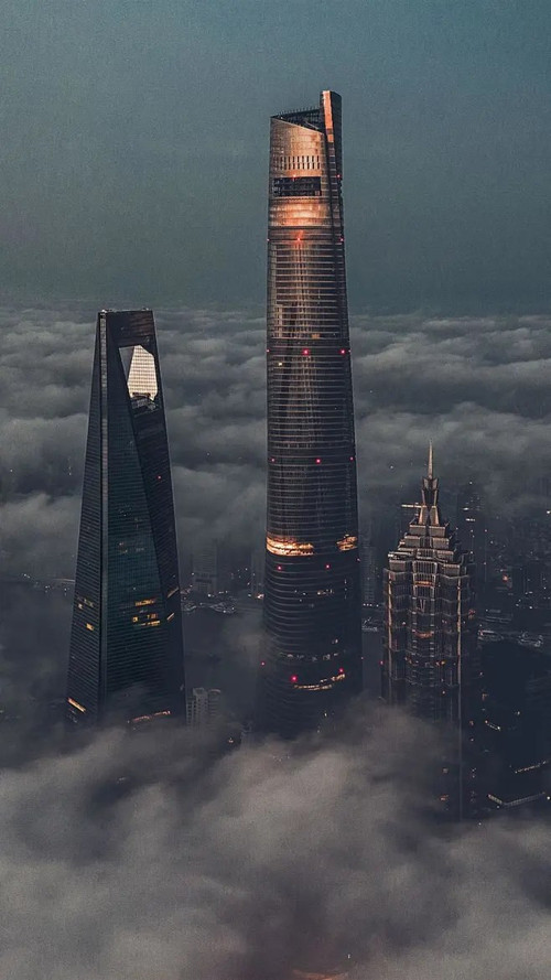 2642 01 城市之光.jpg