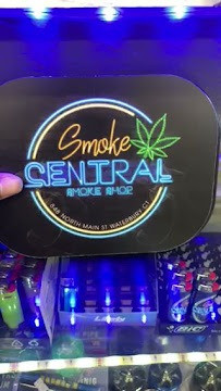 imgi 37 AF1QipOXbSnV9e9CltLotdbAKSbidGiKuin5yhiFdKmM=w203 h360 k no.jpg