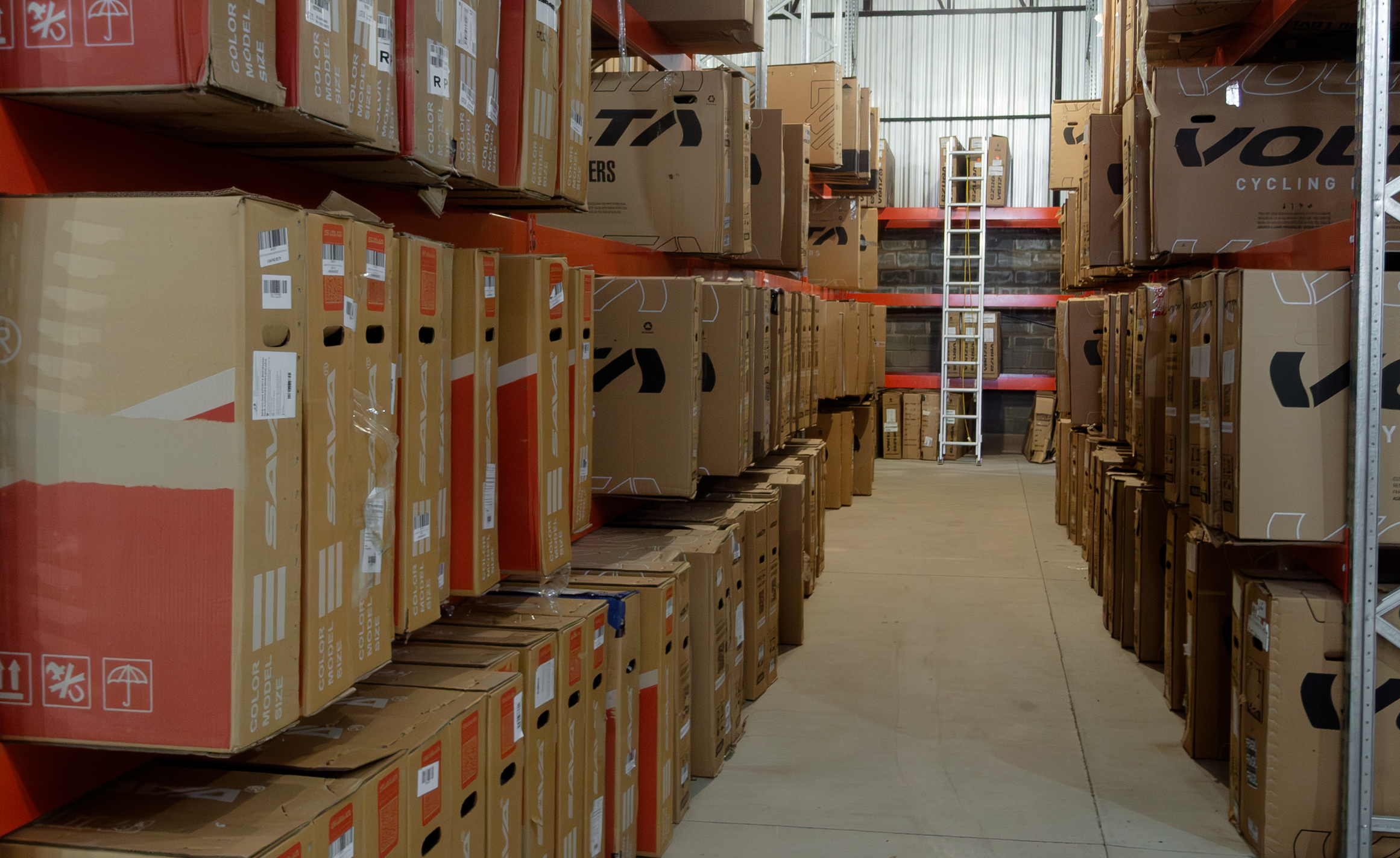 Centro de distribuci&oacute;n Bertolina Bikes - 1200 m&sup2;