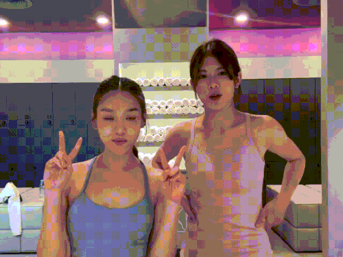 Wee 290426.gif