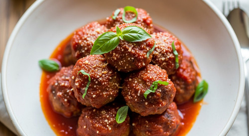 Almôndegas de Peru com Molho de Tomate.jpg