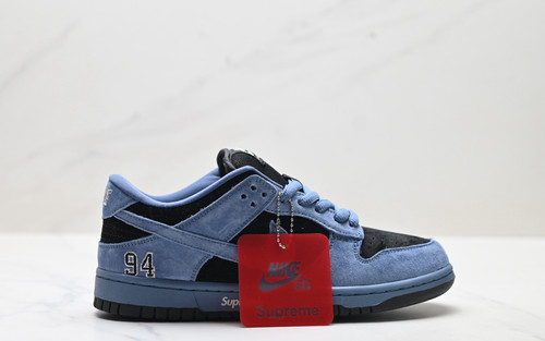 Nike SB Dunk Low Supreme 94 blue black.jpg