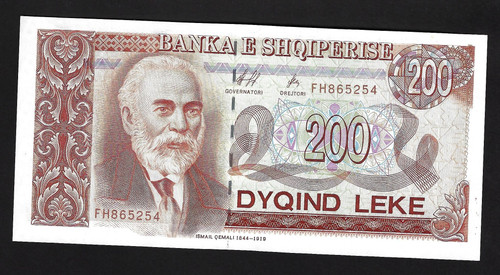 898.jpg