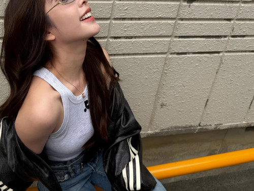 69c74099a7cdbd5950fe9204c1e45f8c.jpg