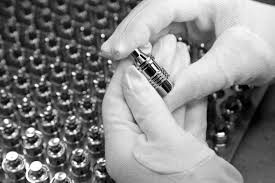 Benefits of Using Electroless Nickel Plating Solution in Manufacturing.jpg