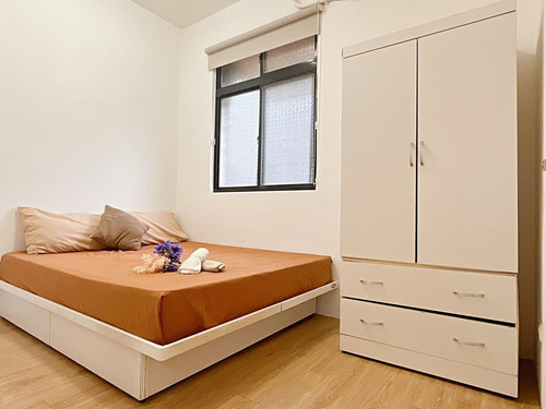 9ca8525cb54d.jpg