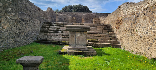 AltaratPompei.jpg