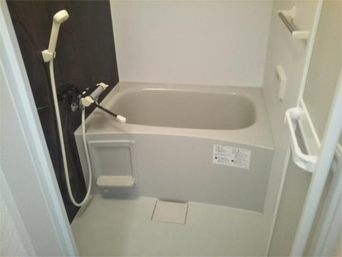 598cc46db86f.jpg