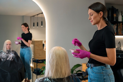 professional hair colouring Dianella.jpg