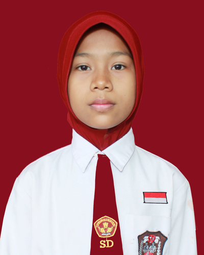 AULIA IZZA TUNNISA.png