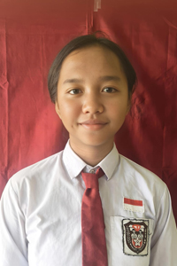 nur afika 2X3.jpg