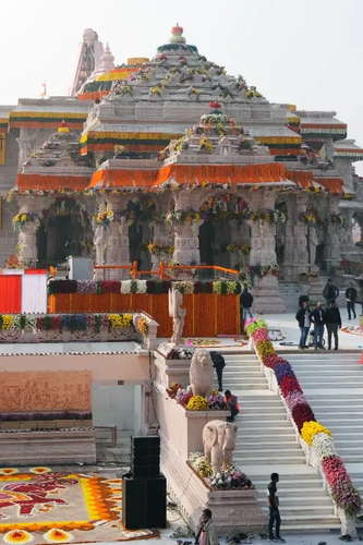 homestay in Ayodhya.png