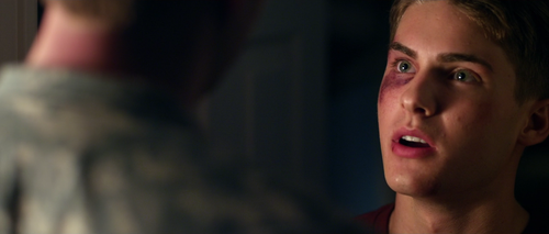 Submerged.2015.720p.BluRay.DD5.1.x264 IDE.0:24:35.optimized=high.png