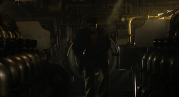 Submerged.2005.BluRay.720p..0:48:03.optimized=high.width=350.png