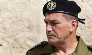 قناة ريشت كان العبرية: رئيس أركان الجيش الإسرائيلي إيال زمير زار خلال الحرب مع إيران، الإمارات، والتقى بكبار المسؤولين في البلاد ومن بينهم الشيخ محمد ...