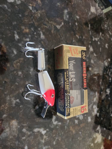 90cf210200fe.jpg