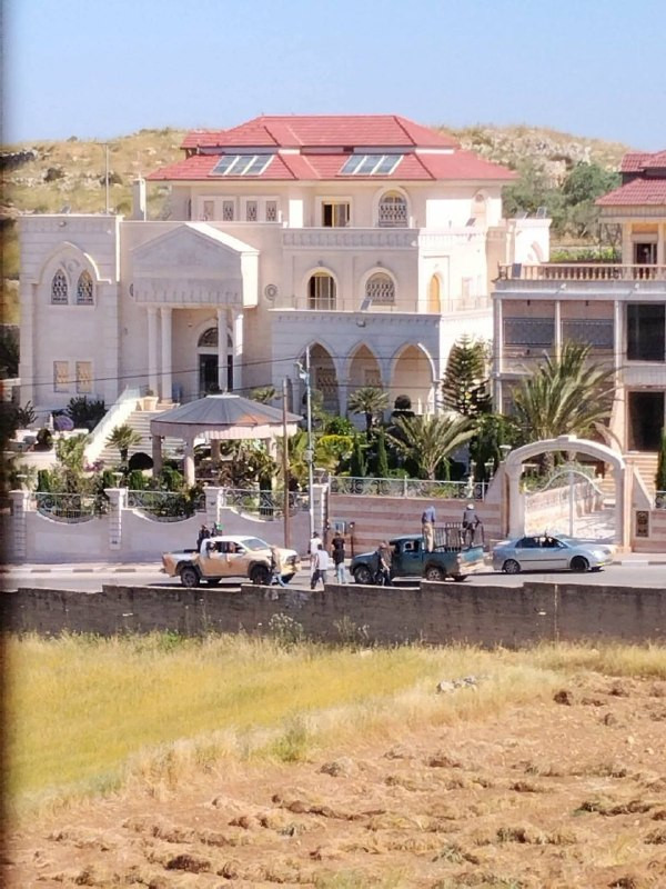 جانب من هجوم المستوطنين على قريتي جلجليا وعبوين غرب رام الله والاعتداء على الأهالي.....