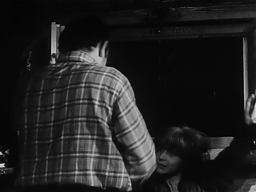 Soukroma.Vichrice.1967.576p.OnePlay.WEBRip.AAC.2.0.x264.KG.1:13:48.png