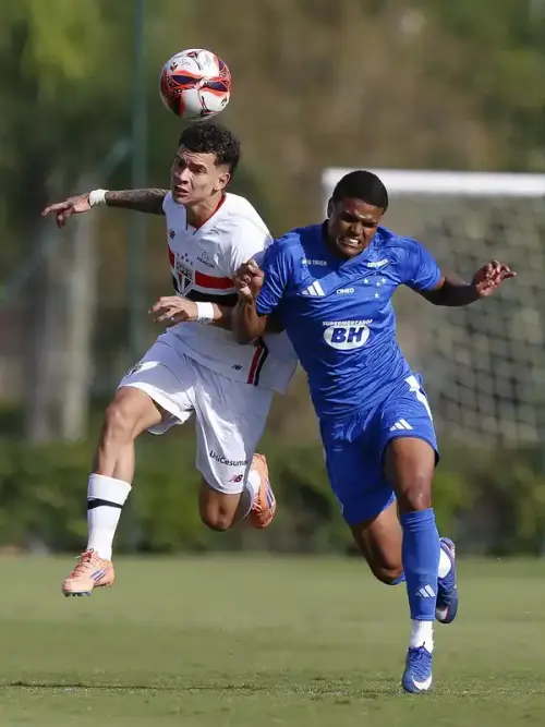 São Paulo busca reação no fim, mas amarga novo empate contra o Cruzeiro e segue sem triunfar sob comando de Júlio Baptista