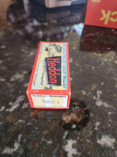 ac82d74fe7bf.jpg