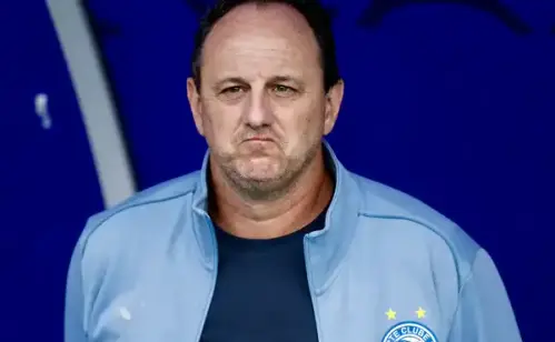 CABE NO TRICOLOR? Rogério Ceni é cogitado no cargo