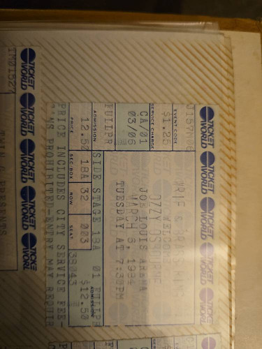 b57087cb9777.jpg