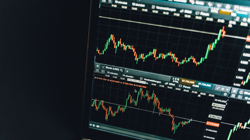 Global Investors Club – Your Gateway to Smart Investing with Straddleco.jpg
