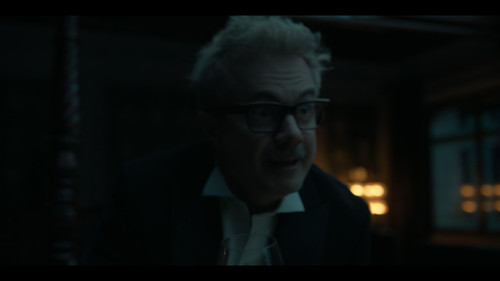 Berlin.and.the.Lady.with.an.Ermine.2026.S01E07.Night.of.the.Double.Dodge.2160p.NF.WEB DL.DUAL.DDP5.1.jpg