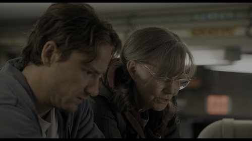 Remarkably.Bright.Creatures.2026.2160p.NF.WEB DL.DDP5.1.Atmos.DV.HDR.H.265 K+K+K+K.mkv snapshot 00.3.png