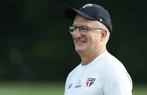 TORCIDA APOIOU! Retorno de Dorival Jr ao São Paulo ganha apoio maciço da torcida