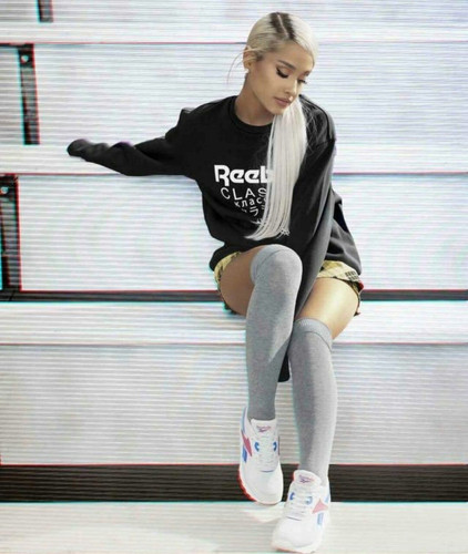 ariana grande reebok alwaysclassic 2018 2.jpg