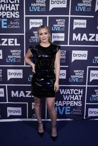 667full hilary duff.jpg