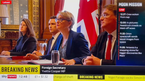 HQV1YjuyK6CTAR T.jpg