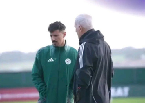 HE SpeiX0AA12cr?format=jpg.jpg