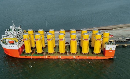 HE4nmH1a0AAYZT ?format=png.png