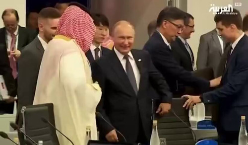 8QuF rgmFx8V4npb.jpg