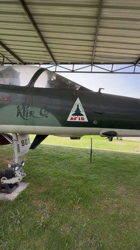 Rzi Y3JCsx3bLWne.jpg