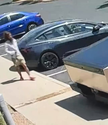 lYBVYJY9bo9u p22.jpg