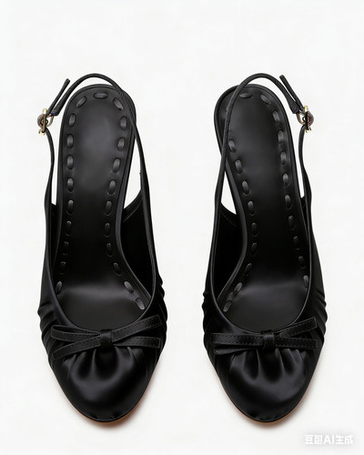 调整鞋子图片为黑色 (1).jpg