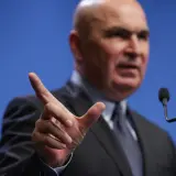 Sentința în cazul dozelor de vaccin anti-Cov: Premierul Bolojan a…