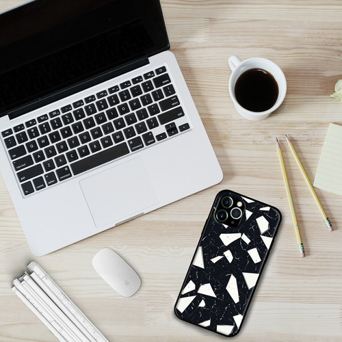 black shatterd glass.jpg