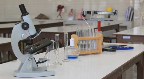 laborat.png