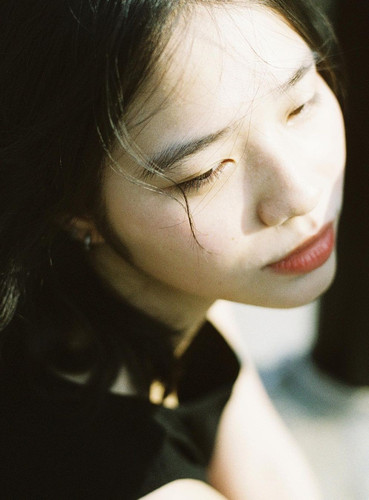 umy.vu CMCarlYlWG6 3 1.jpg