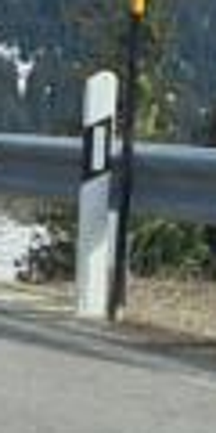 bollard.2