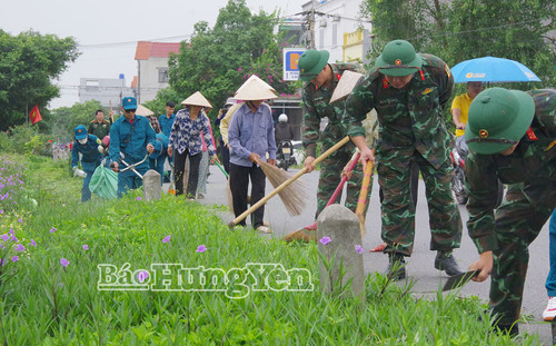 106791 can bo chien si ban chi huy phong thu khu vuc 2 hung ha phoi hop voi cac luc luong ve sinh th.jpg