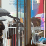 7EE3C9F3 E13A 40F8 97D4 9CD59B15921E.gif