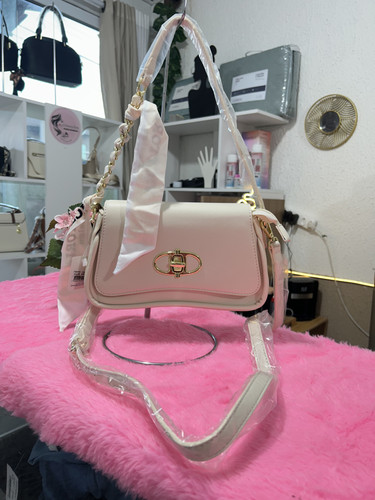 d2ae30d288f6.jpg